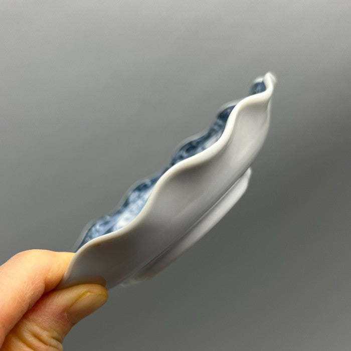 Kusabana Karakusa Floral Washed Indigo Color Japanese Small Appetizer Sauce Plate Restaurant Supply Bowery Discount Sale OSARA New york