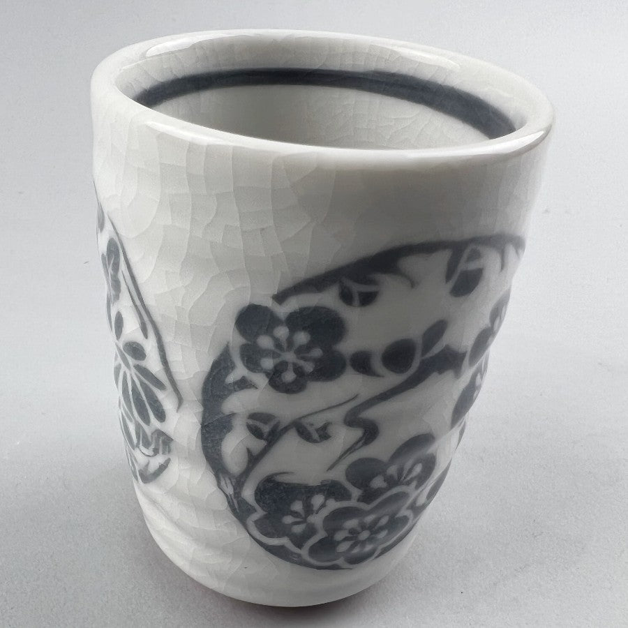 Chikkubai Yunomi White hibi gray Japanese teacups bamboo flowers Restaurant Supply Bowery Discount Sale OSARA New York