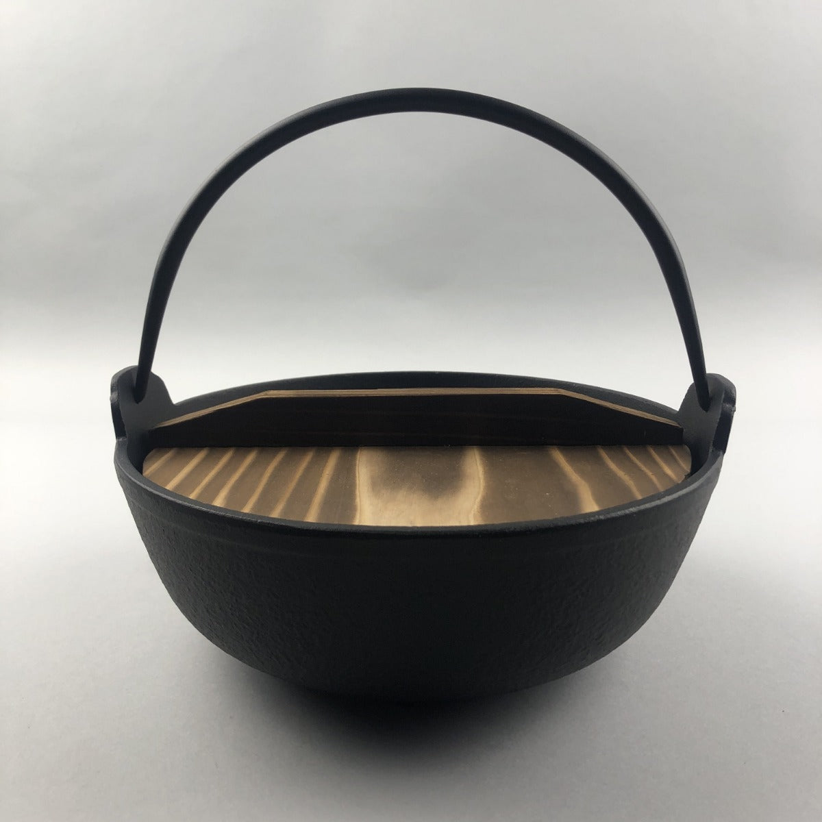Restaurant Equipment Supply Discount Manhattan OSARA New York 纽约 뉴욕 레스토랑 Japanese Ceramics 和食器 日本 日式厨具 Tetsunabe Cast Iron Pot Iwachu 岩鋳 Sukiyaki