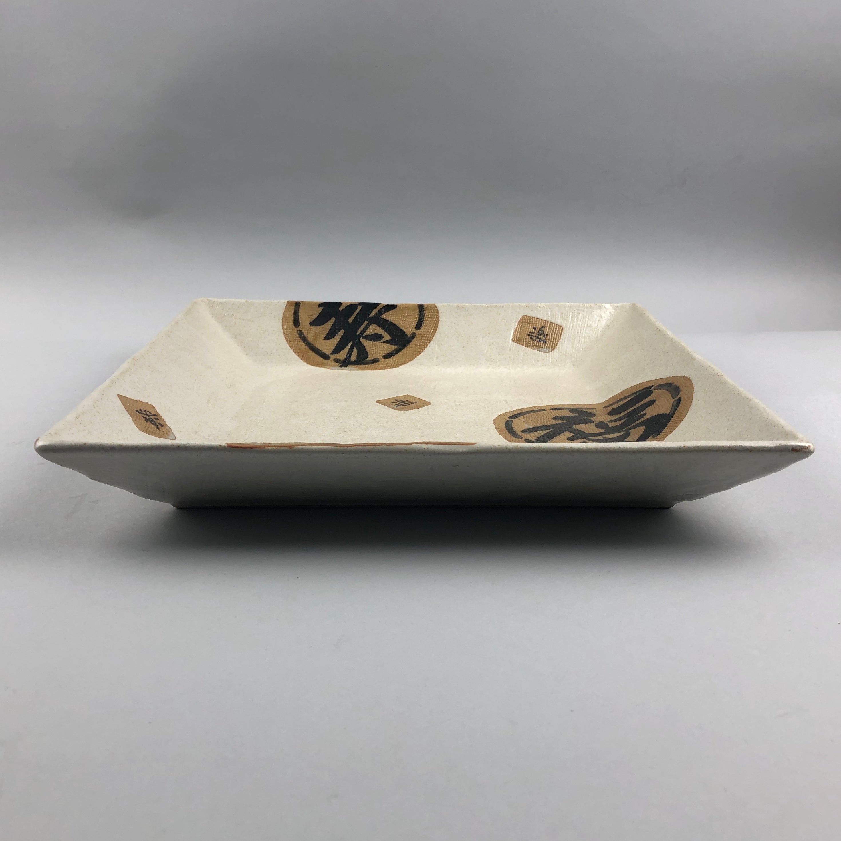 Restaurant Equipment Supply Discount Bowery Manhattan New York 纽约 뉴욕 레스토랑 Japanese Ceramics Square Plate 和食器 日本 日式厨具 OSARA NEW YORK お皿ニューヨーク