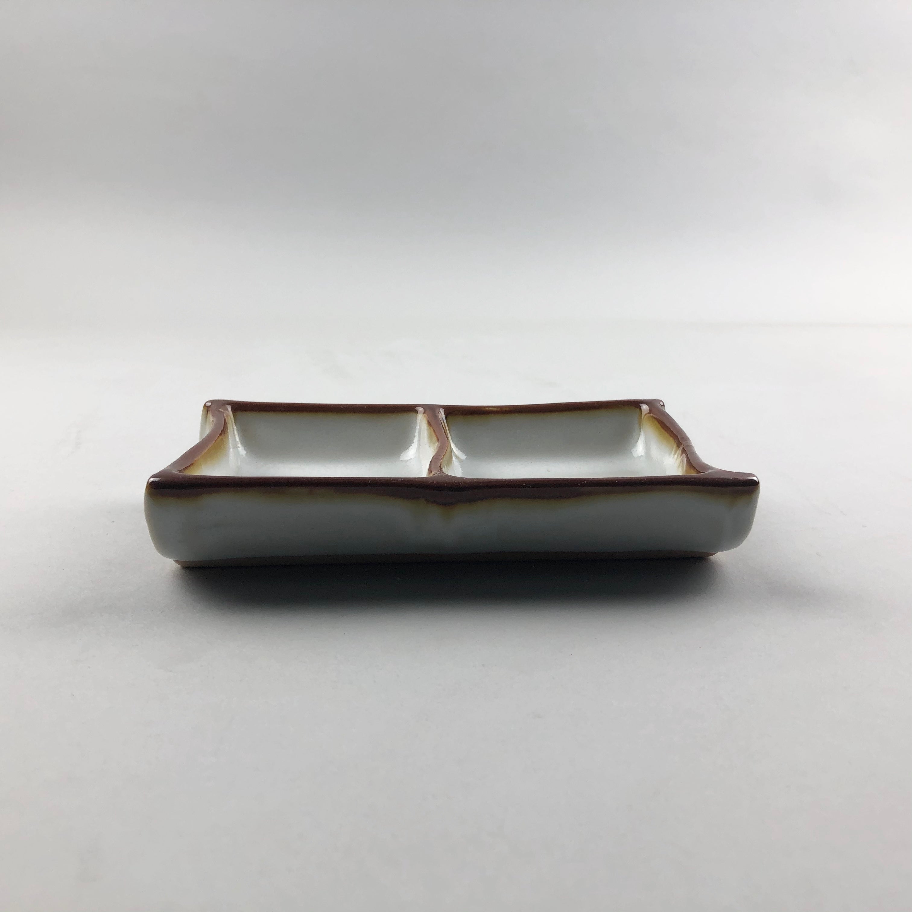 Restaurant Equipment Supply Discount Manhattan OSARA New York 纽约 뉴욕 레스토랑 Japanese Ceramics 和食器 日本 日式厨具 Japanese Ceramics sectional plate sauce oil plates 薬味皿 醤油皿 Key Jewelry Tray