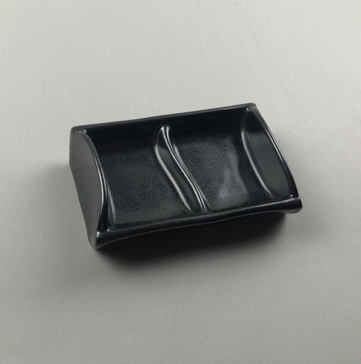 Restaurant Equipment Supply Discount Manhattan OSARA New York 纽约 뉴욕 레스토랑 Japanese Ceramics 和食器 日本 日式厨具 Japanese Ceramics sectional plate sauce oil plates 薬味皿 醤油皿 Key Jewelry tray