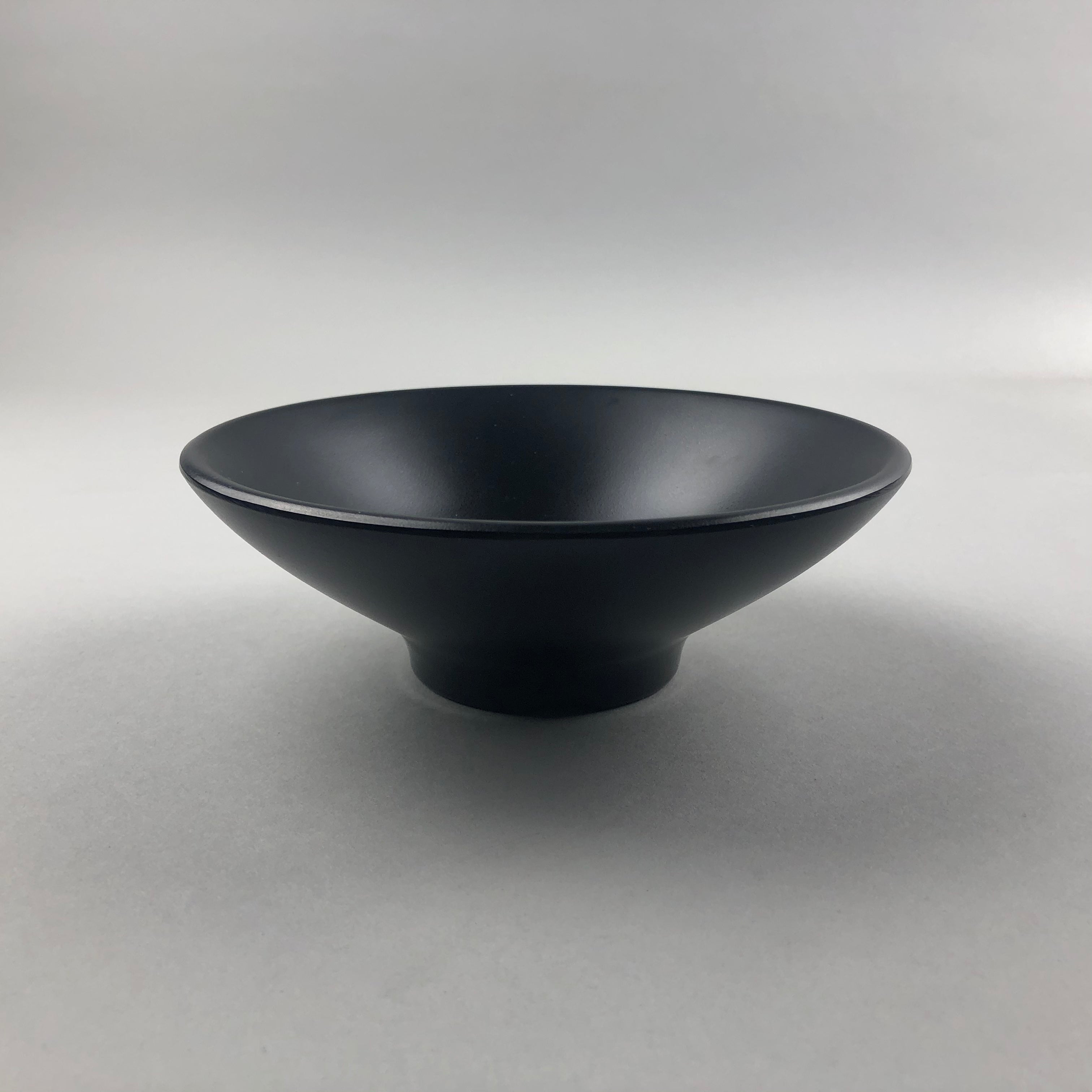 Restaurant Equipment Supply Discount Manhattan OSARA New York 纽约 뉴욕 레스토랑 日式厨具 Melamine Bowl メラミン鉢 Unbreakable Dishes Matte Black Rice Bowl Ramen Outdoor dining