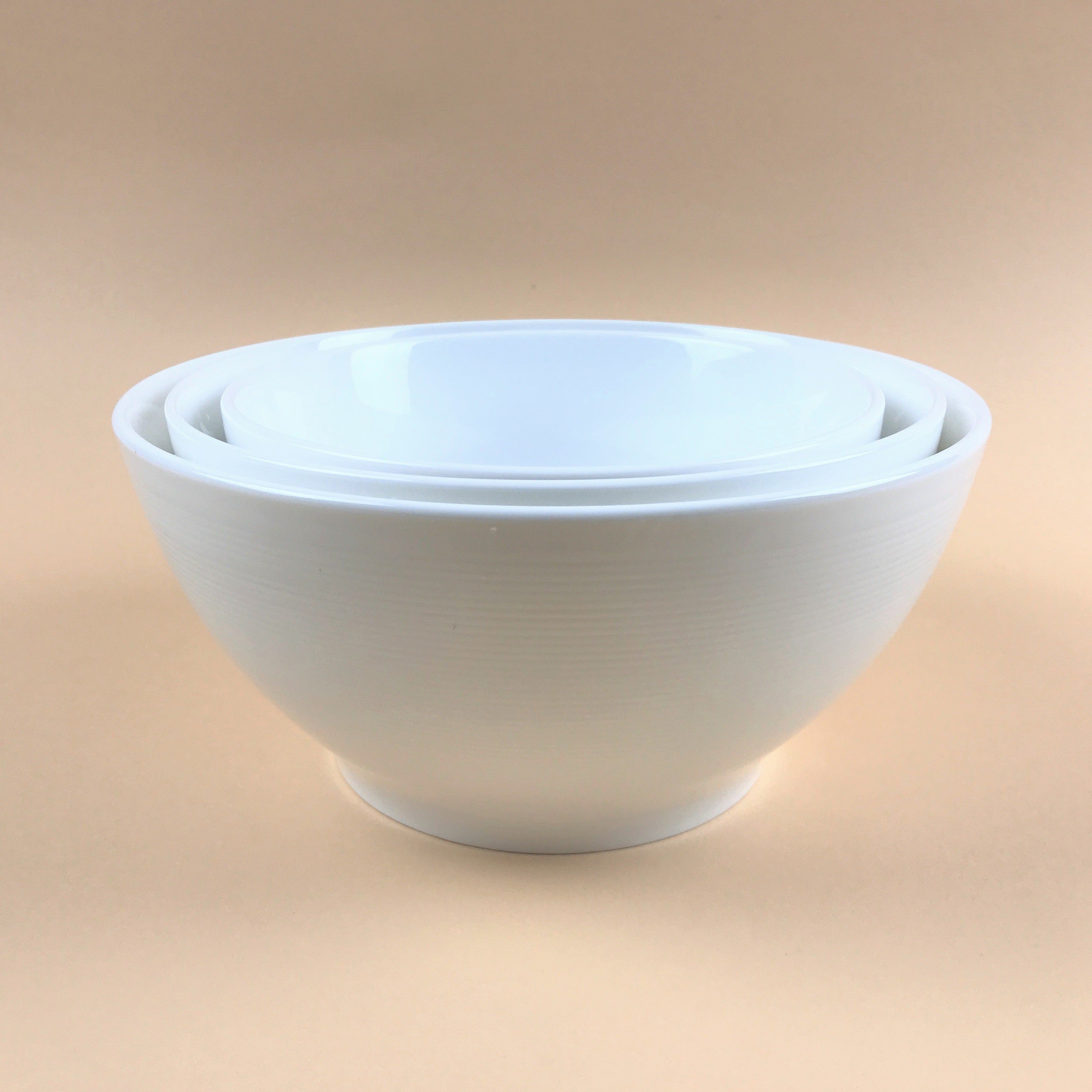 Sazanami Bowls in 2 sizes, 8" dia.(52 oz) and 9 7/8" dia.(64 oz)