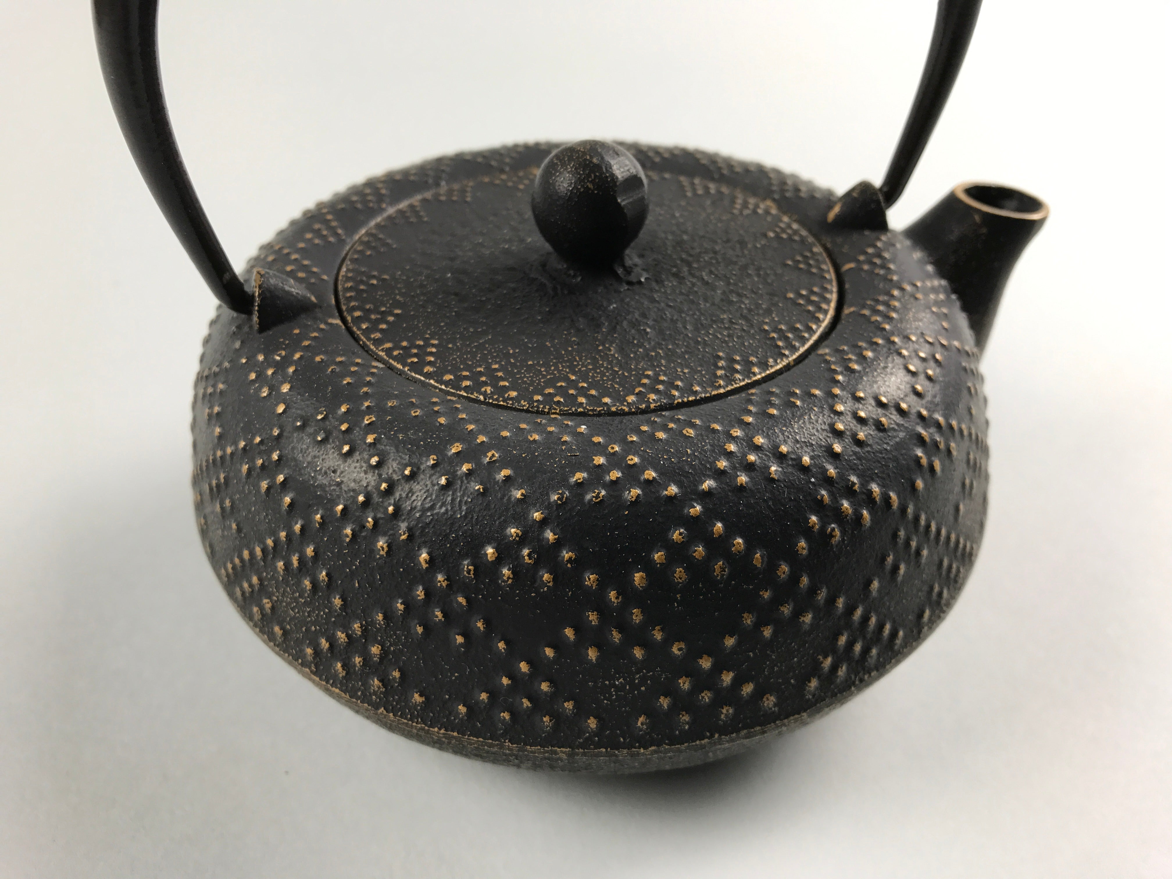 Restaurant Equipment Supply Discount Manhattan New York 纽约 뉴욕 레스토랑 Japanese Ceramics 和食器 日本 日式厨具 Made In Japan 茶 Cast Iron Teapot 南部鉄瓶 Iwachu 岩鋳