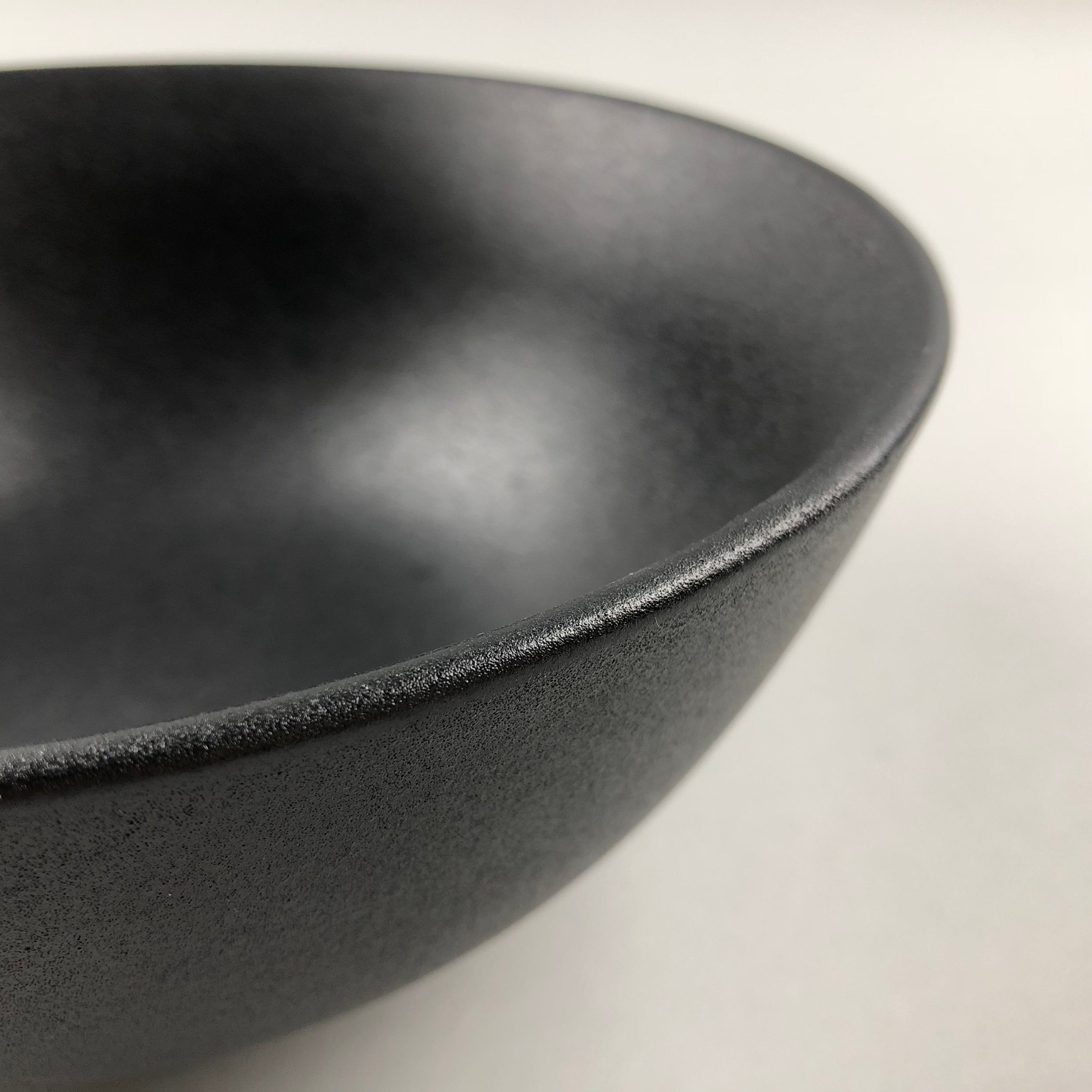 Restaurant Equipment Supply Discount Manhattan OSARA New York 纽约 뉴욕 레스토랑 日式厨具 Zen Matte Black Washi White Ramen Bowl