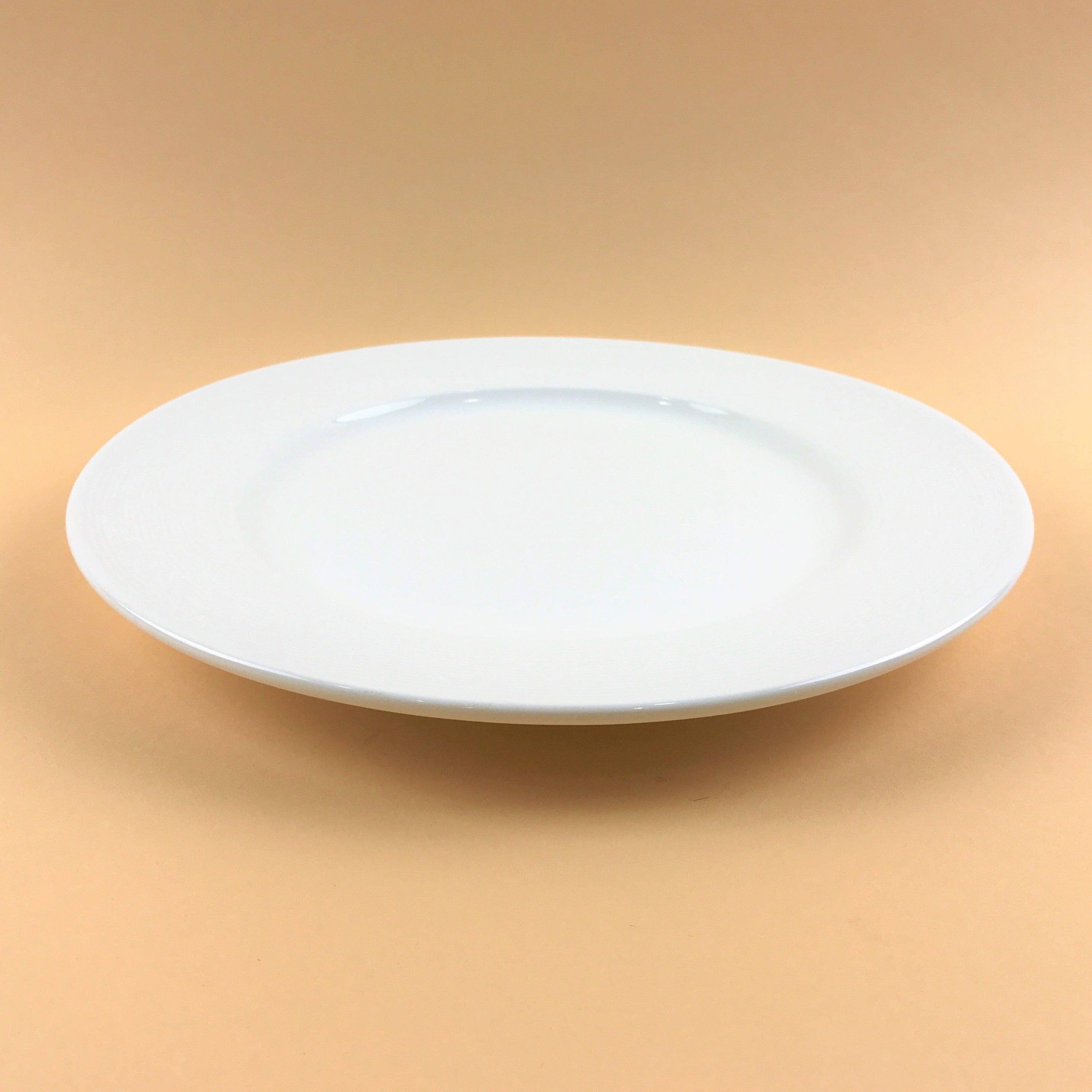 Sazanami Round Plates in 6 sizes, 6 1/8" dia., 7 1/4"dia., 8 1/8" dia., 9 1/4" dia., 10 1/8" dia., 12 1/4" dia.
