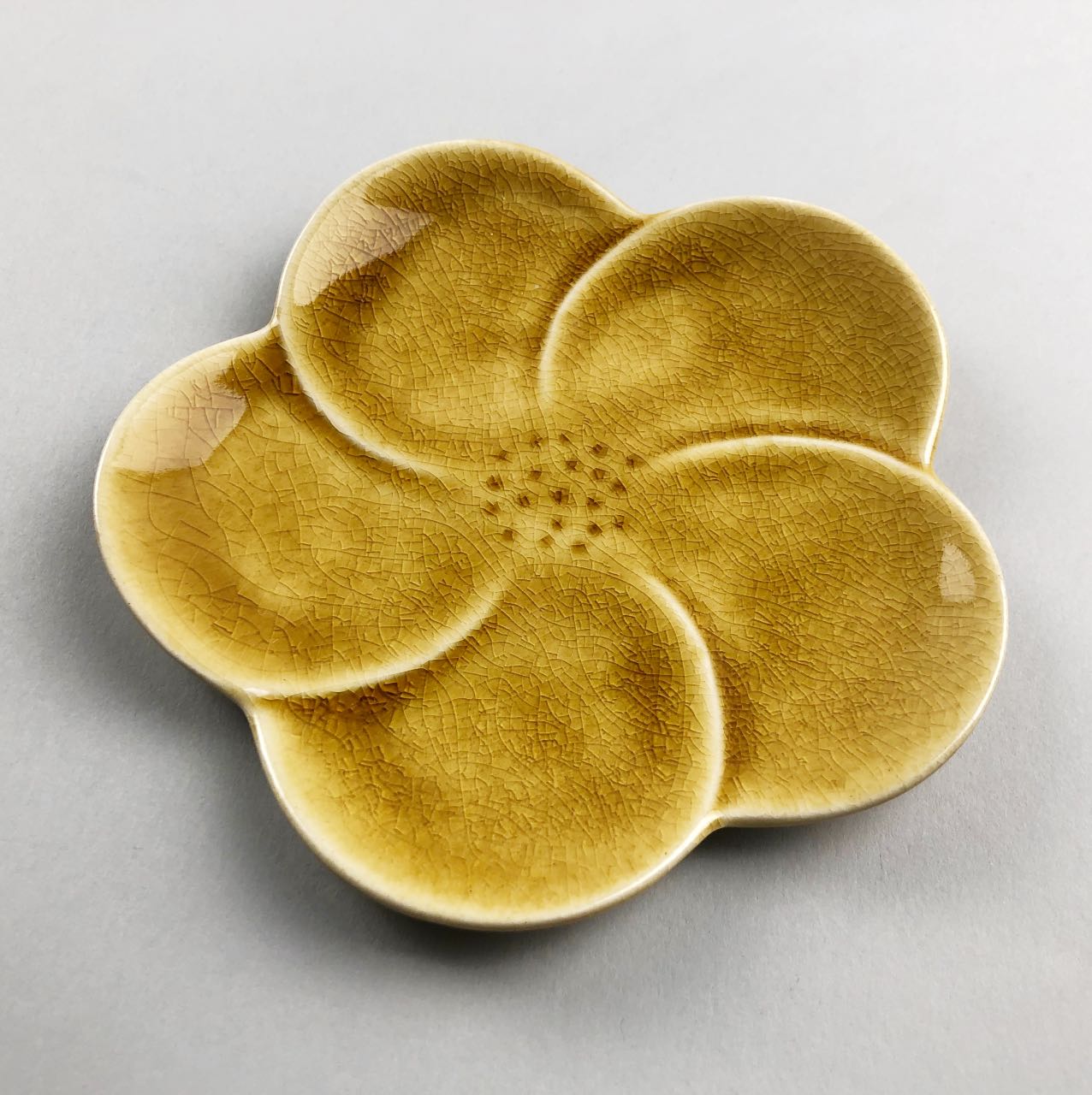 Yellow Plum Flower-shaped Japanese Small Plate Restaurant Supply Bowery Sale Discount OSARA New York