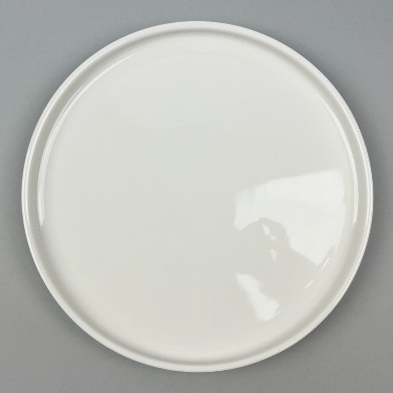 OSARA New York Spruce Ceramic White Round Plate with Upright Rim Restaurant Supply Front Pic