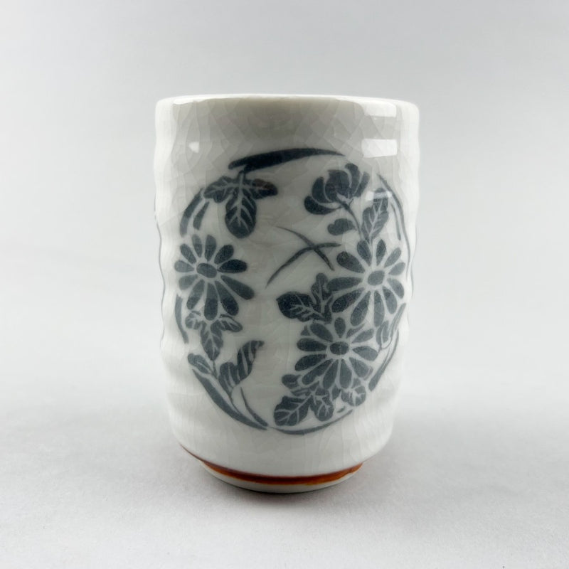 Chikkubai Yunomi White hibi gray Japanese teacups bamboo flowers Restaurant Supply Bowery Discount Sale OSARA New York