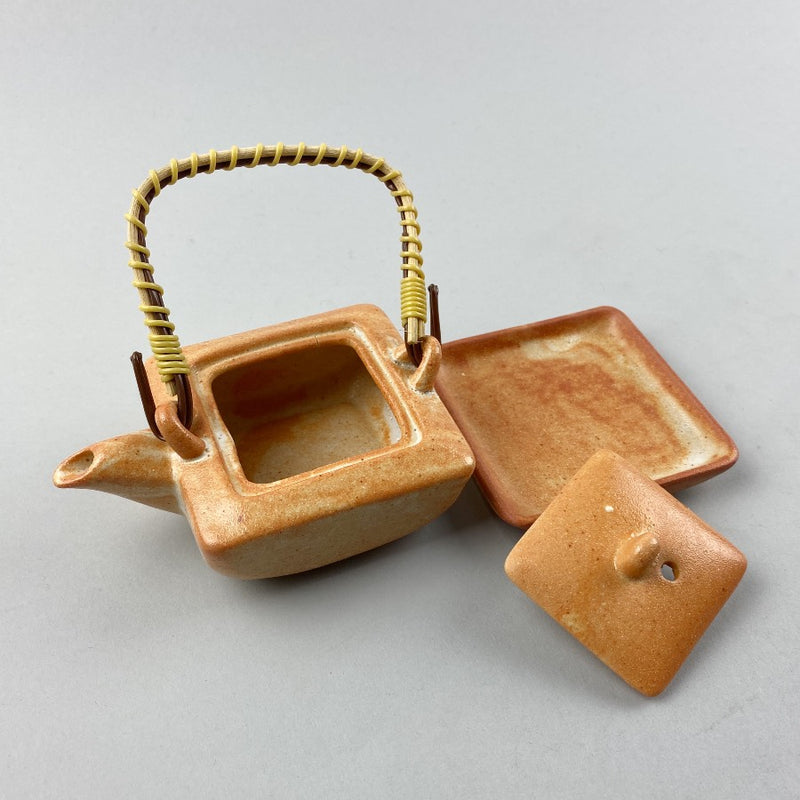 Daidai soy sauce pourer Orange ceramic Japanese restaurant Supply Bowery Discount Sale OSARA New York