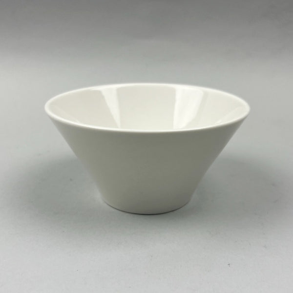 White Flared Bowls in 2 sizes, 5" dia. (10 oz) & 6" dia. (17 oz)