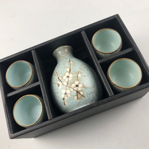 Hakubai White Plum Flower sake carafe(10 oz) and four cups set, made in Japan
