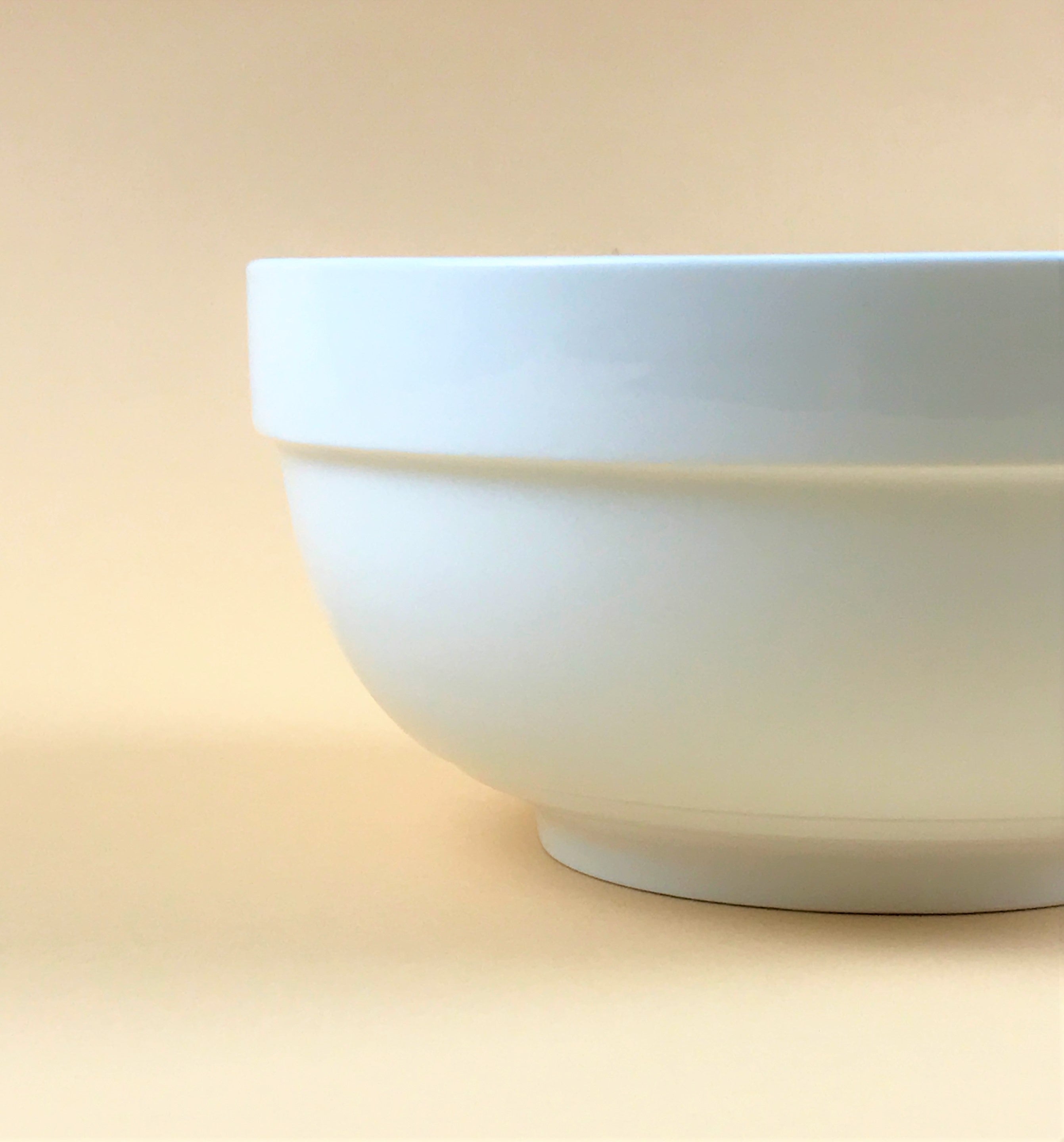 Henry Bowls in 3 sizes, 9 oz, 28 oz, and 44 oz