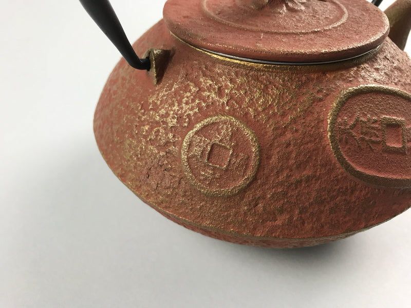 Iwachu Cast Iron Teapot With Cast Iron Base Maple Leaf Pattern Made in  Japan -  Israel