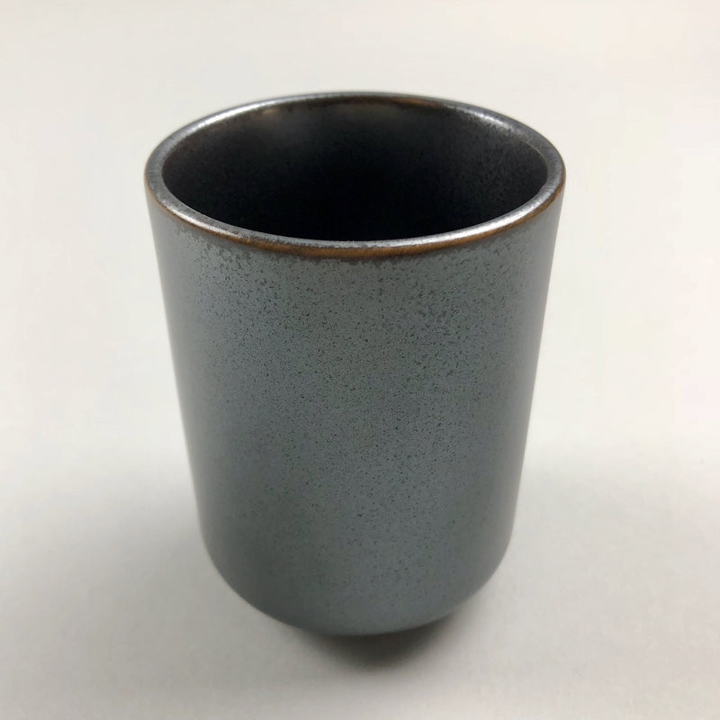 Restaurant Equipment Supply Discount Manhattan New York 纽约 뉴욕 레스토랑 Japanese Ceramics 和食器 日本 日式厨具 Made In Japan 茶 teacup Gun metal matte