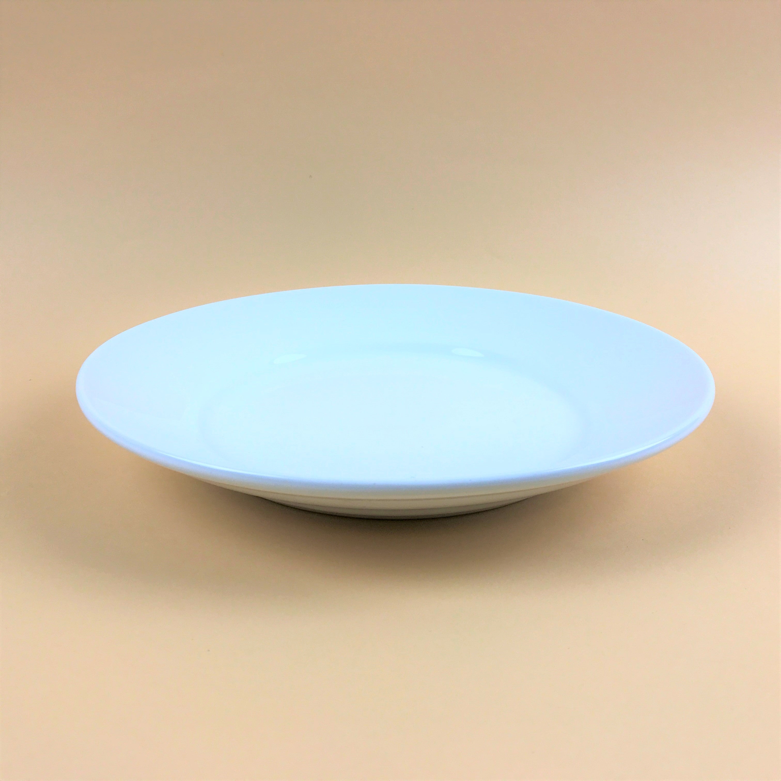 Eldridge Round Plate with angled rim 11" dia.