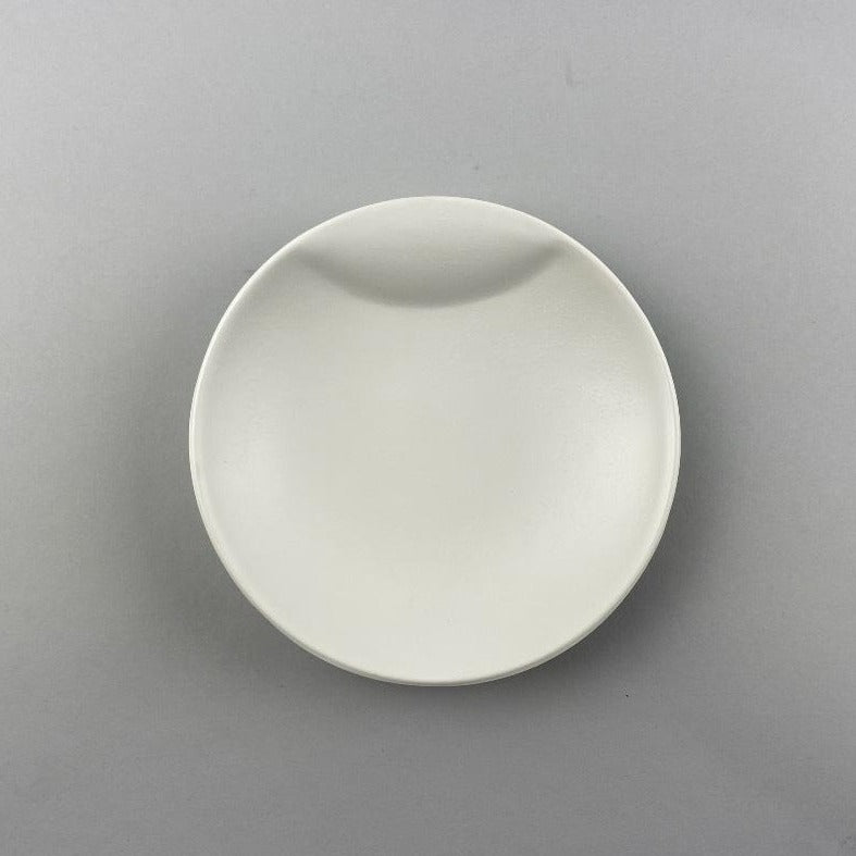 Tohuku Matte White and Black Melamine Plate with Handle Restaurant Supply Bowery Discount Sale OSARA New York