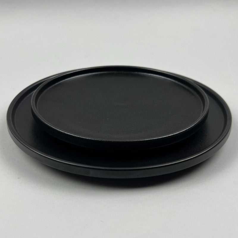 Zen Matte black upright standing rim round dinner plate appetizer plate Chefs store restaurant supply Bowery discount sale New York